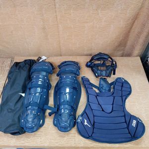 【MIZUNO 軟式野球 キャッチャー防具 4点 ①】 ミズノ マスク スロートガード プロテクタ