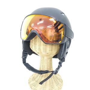 中古 訳あり 2020年頃 SALOMON サロモン バイザー付きヘルメット Mサイズ/56-59cm/685g