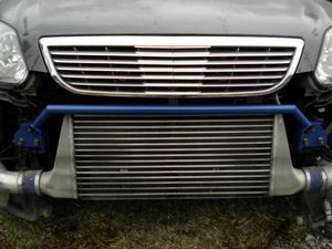 JZX110 マーク２　ヴェロッサ　171クラウン フロント補強バー