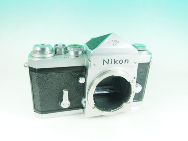 B14542☆良品☆ニコン Fアイレベル シルバー フィルムカメラ カメラ