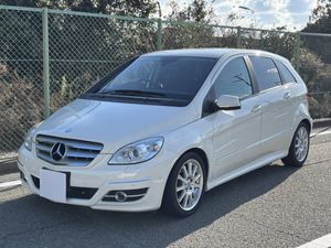 [平成22年式] [走行距離59,000㎞] メルセデスベンツ / Bクラス / B180・スポーツパッケー