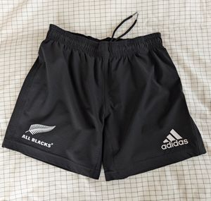 adidas オールブラックス ショートパンツ XLサイズ