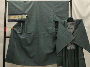 平和屋着物■男性　大島紬　アンサンブル　100亀甲　総詰め　証紙付き　正絹　逸品　AABE