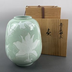 井上萬二 壺の値段と価格推移は？｜8件の売買データから井上萬二 壺の