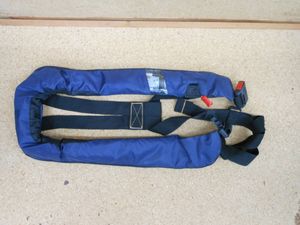 中古■タカシマ　ライフジャケット　TK-2720S 作業用救命衣（膨脹式）国土交通省型式承認