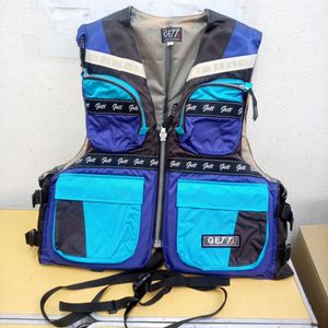 ライフジャケット　gett　カラフル　色褪せあり　船　沖磯　磯　意外に大事　釣具　j1284