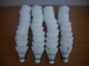 【お譲りします】野球トスバッティング用中古シャトル150個（送料は定形外郵便で910円で