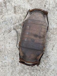 日産 NISSAN GT-R メタル 触媒 X3 X4 ニッサンシルビア キャタライザー R32 R33 R34 S13