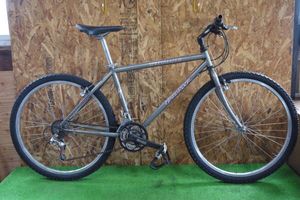:92年製　SPECIALIZED HARDROCK 3×7S　シマノ アラヤ SAKAE TRUVATIV他　ガンメタ: