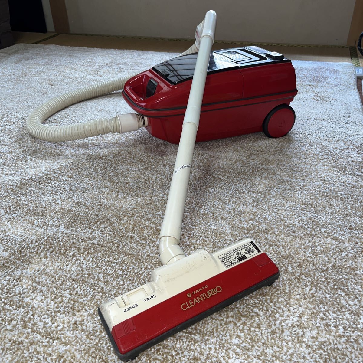 掃除機 昭和レトロの値段と価格推移は？｜6件の売買データから掃除機