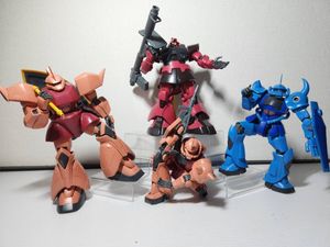1円〜　同梱可　素組　ガンプラ　ジャンク　MG グフカスタム　完成品　ガンダム
