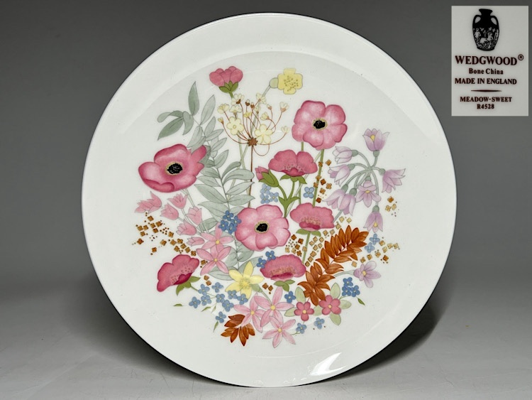 WEDGWOOD MEADOWの値段と価格推移は？｜14件の売買データからWEDGWOOD