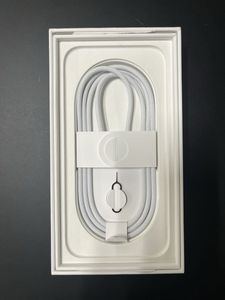 新品未使用iPhone 16/17 60W USB-C充電ケーブル（1m）