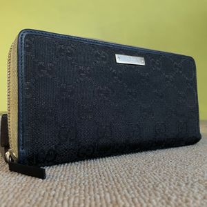 一円　美品 GUCCI グッチ マーモント レザー キャンバス ラウンドファスナー ブラック 長