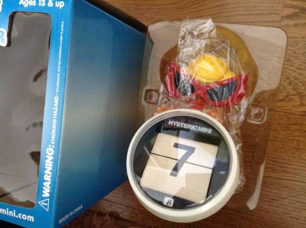 ★ヒスミニ ノベルティー 卓上 日めくり カレンダー