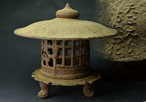 灯篭 鉄のYahoo!オークション(旧ヤフオク!)の相場・価格を見る｜Yahoo 