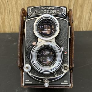 Minoltacord 二眼レフカメラ レザーケース付き ミノルタ 二眼レフ ケースの値段と価格推移は？｜14件の売買データから