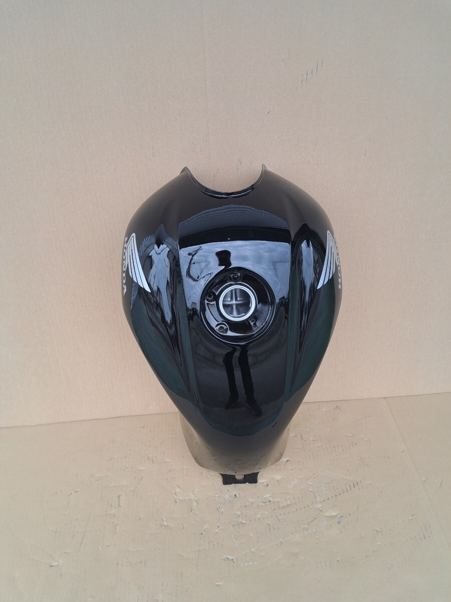 CB400SF NC39 タンク 塗装後未使用 146917700 燃料タンク ガソリン