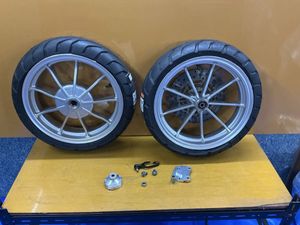 ★支払い総額8.2万円★買取強化中！なんでも買い取ります！スズキ　アドレスv125S CF4MA フロント足回りZZ！フロント12インチ！カスタムベースに！ アドレスv125 12インチの値段と価格推移は？｜4件の売買データから