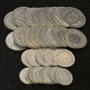 2フラン スイスの値段と価格推移は？｜84件の売買データから2フラン