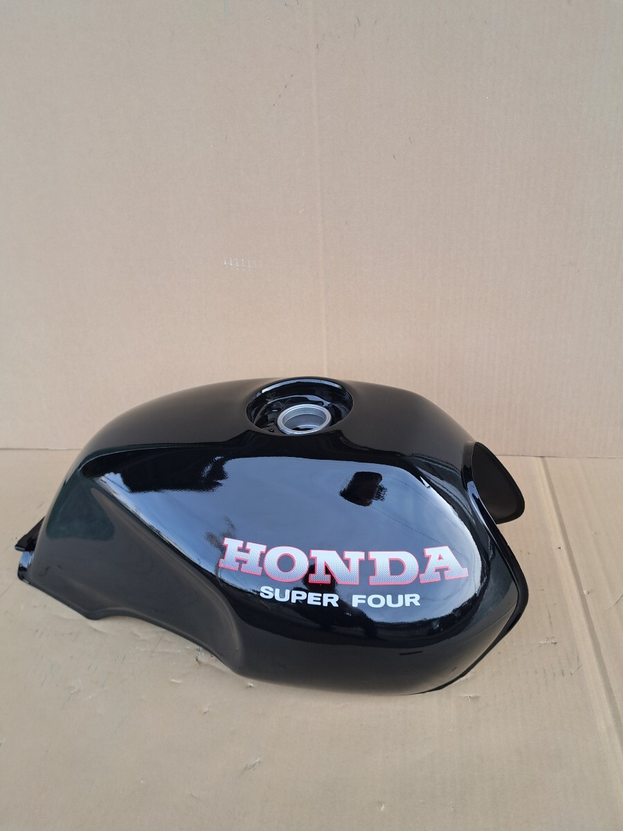 CB400SF NC31 タンク 塗装後未使用 148813720 後期 燃料センサー付き用