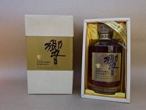 サントリー ウイスキー　創業1899 記念ボトル　未開封　冊、箱付き（2） Yahoo!オークション - 「サントリーウイスキー1899」の落札相場・落札価格