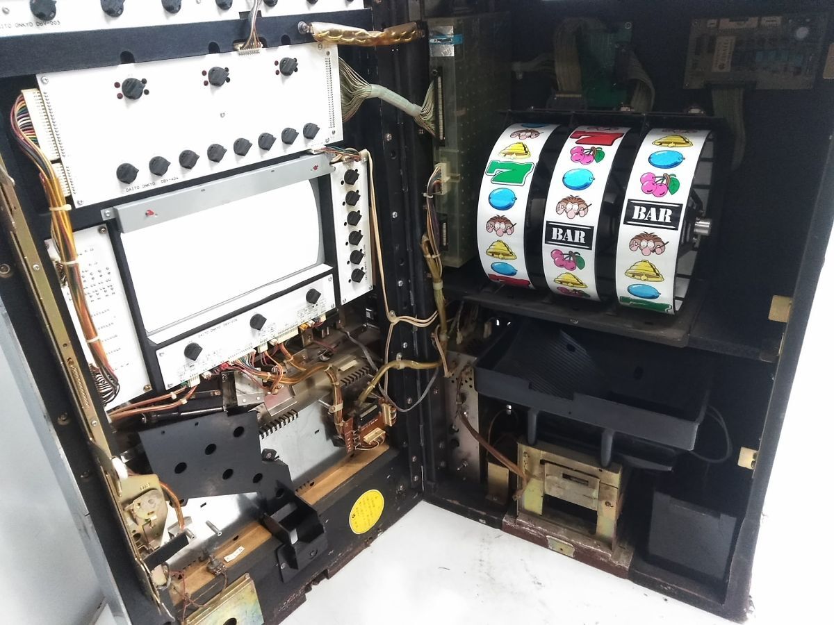 ◇訳あり 大東音響 リズムボーイズ 4号機 パチスロ スロット 実機 裏物