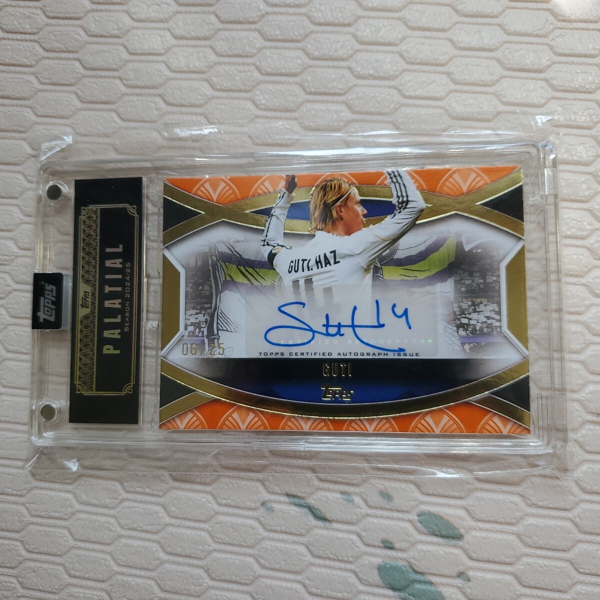 GUTI グティ Topps Palatial 2024/25 直筆サインカード 06/25 レアル