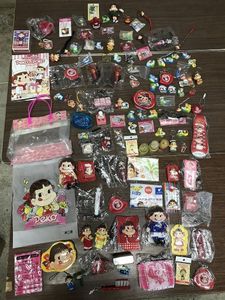 ペコちゃん キーホルダーのYahoo!オークション(旧ヤフオク!)の相場
