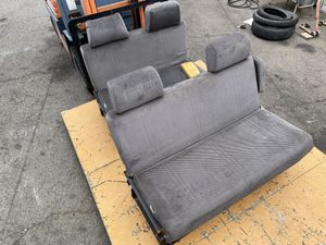 ハイエース シート 100系のYahoo!オークション(旧ヤフオク!)の相場
