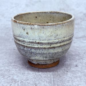 河井寛次郎 茶碗の値段と価格推移は？｜13件の売買データから河井