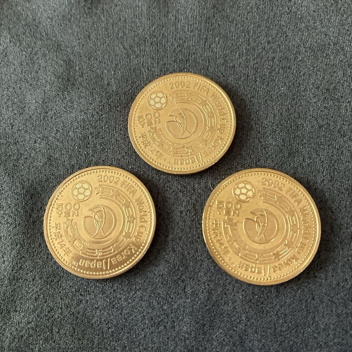 FIFA 2002年 500円硬貨の値段と価格推移は？｜6件の売買データからFIFA