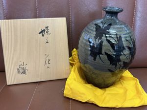 加藤釥 花瓶の値段と価格推移は？｜3件の売買データから加藤釥 花瓶の