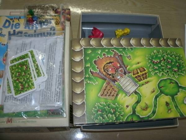 ヘーゼルナッツの騎士　日本語訳付きです。