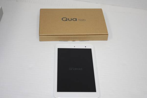 D177[06] au Qua tab 01 KYT31 ホワイト 判定△