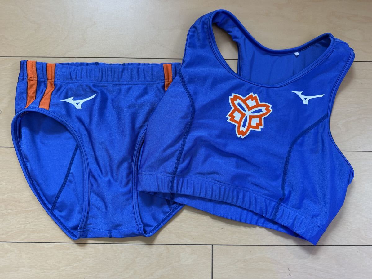 陸上 女子 ユニフォームの値段と価格推移は？｜77件の売買データから