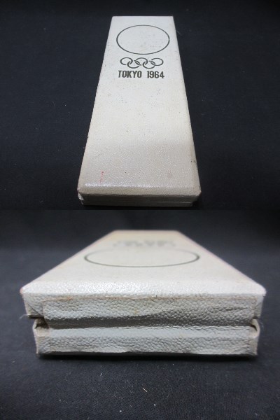 1964年 東京オリンピック 公式役員用バッジ ケース付き 1964年 東京オリンピック ☆ オフィシャルバッジ ケース付 希少 ご閲覧