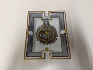 灰皿 エルメスの値段と価格推移は？｜68件の売買データから灰皿
