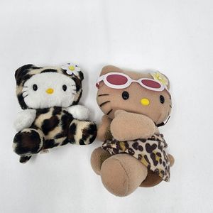 ヒョウ柄 キティ ぬいぐるみの値段と価格推移は？｜12件の売買データ