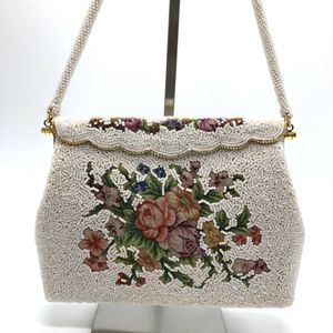 プチポワン バッグの値段と価格推移は？｜10件の売買データから