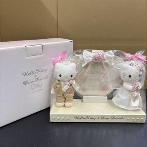 ハローキティ ウェディング ぬいぐるみの値段と価格推移は？｜25件の