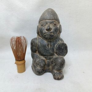 ペルー 土器の値段と価格推移は？｜3件の売買データからペルー 土器の