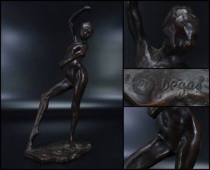 ブロンズ彫刻像 服を脱ぐ女性　青銅製 ∇花∇彫刻家「尾上久」作 ブロンズ裸婦像 服を脱ぐ女 高