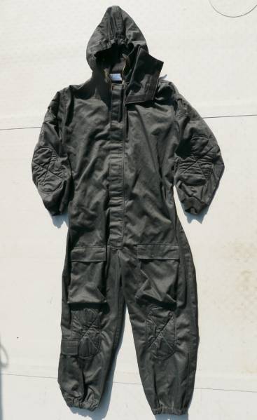 アサルトスーツ 黒 Lサイズ 中古実物 SAS CRW SBS 【公式通販】