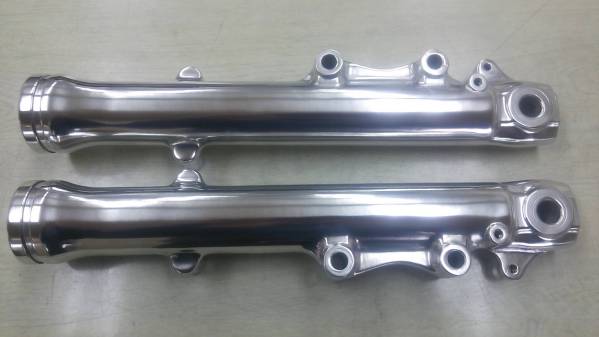 当時物 希少 Z250FT フロントフォーク ボトムケース 鏡面研磨済
