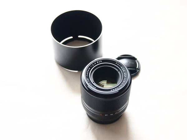 富士 FUJIFILM フジフイルム XF 60mm F2.4 R Macro 美品！ [新品