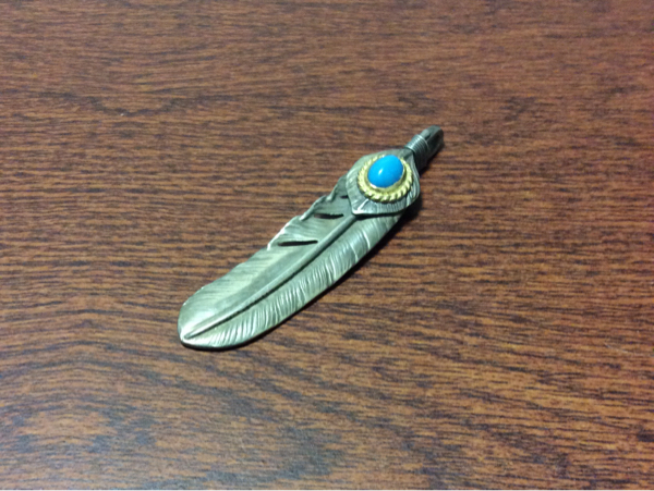ゴローズ 金縄ハートターコイズ フェザー右