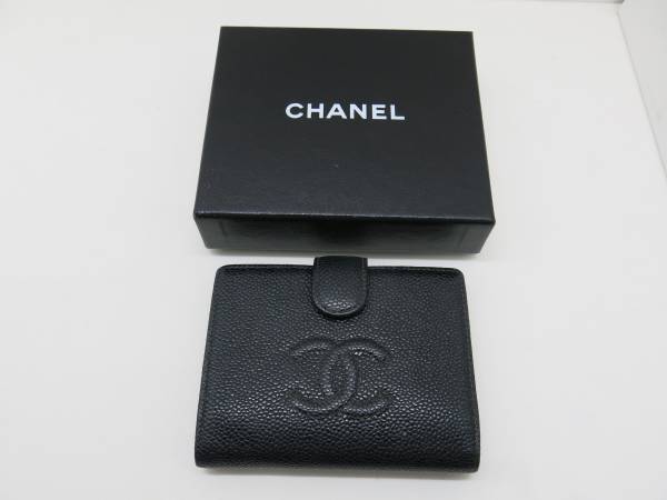 【ホロシール有り】シャネル ココマークがま口キャビアスキン二つ折り財布 ブラック ○値下り【シャネル】キャビアスキン がま口二つ折り財布 g