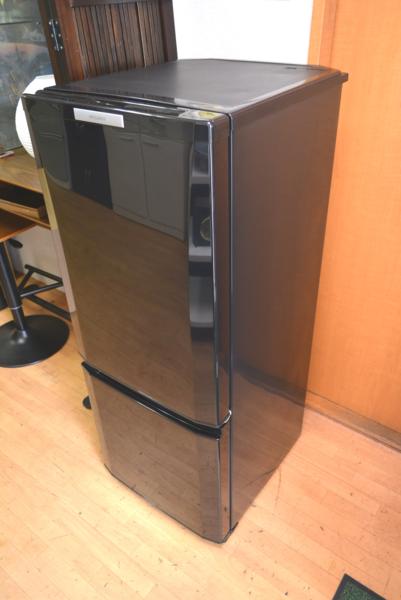 送料込み】 三菱 冷凍冷蔵庫 MR-P17Y 168L 三菱電機 MR-P17Y 価格比較