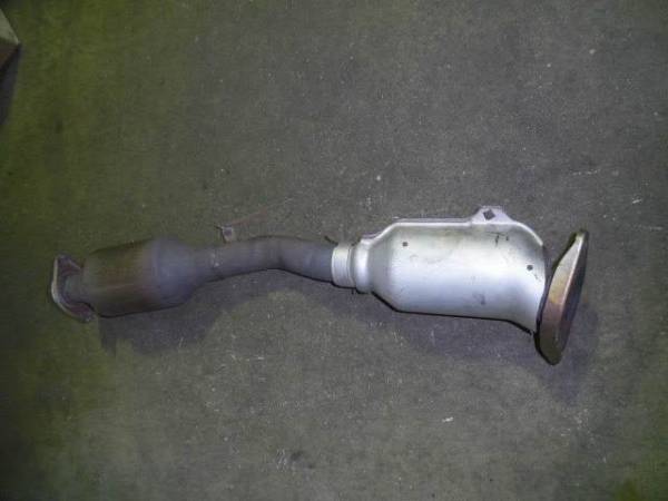 ティーダ エキゾーストパイプ